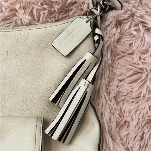 Coach purse - Picture 4 of 6